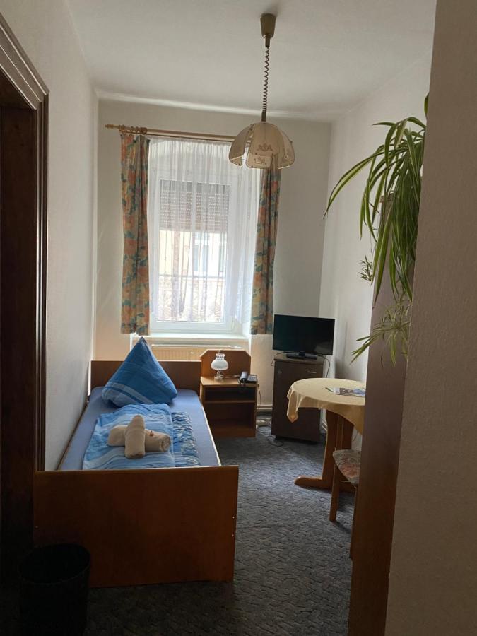 Hotel Stadt Leipzig Rosswein ภายนอก รูปภาพ